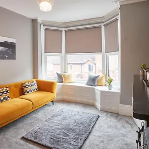 Host & - Fly Away At Ruby Apartment Saltburn-by-the-Sea