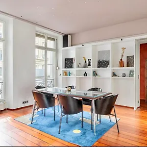 Chic Parisian Flat Apartment